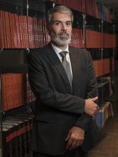 Advogado, árbitro e administrador judicial, sócio de MADGAV Advogados.